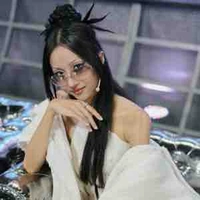 Hàng Lâm Trang Anh - Suboi