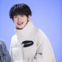 Tả Kỳ Hàm | H