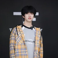 Trương Hàm Thụy ( anh)