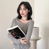 Charlotte Austin (Chị)