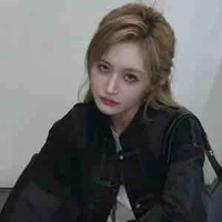 Trương Hân [ chị ]