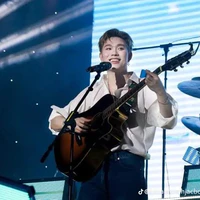 DƯƠNG DOMIC