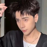 quang hùng