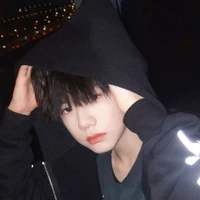 Trần Dịch Hằng-hắn
