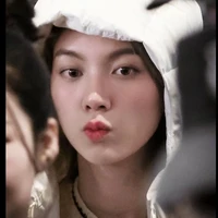 Orm Kornnaphat Sethratanapong(nàng)