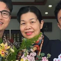 Mẹ Phượng