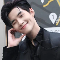 Hùng Huỳnh