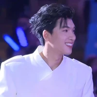 Minh Hiếu - HIEUTHUHAI