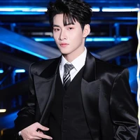 Hoàng Hùng - Hùng Huỳnh