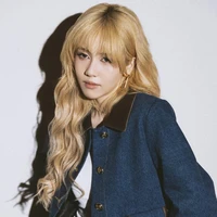 Hoàng Thúy Hậu [Hậu Hoàng]