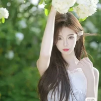 Trần Thuý Ngọc/eva