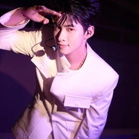 Huỳnh Hoàng Hùng-Gemini