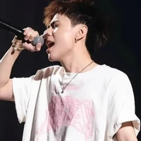 quang hùng