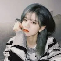 Bách Hân Dư_Bách/Cậu