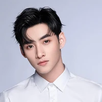 Hùng Huỳnh