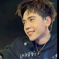 Quang Hùng