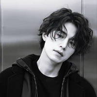 Lee Dong Wook (W3)
