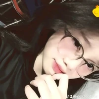 Tác giả nè
