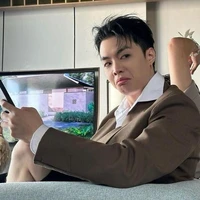 tg đzai nhất vũ trụ