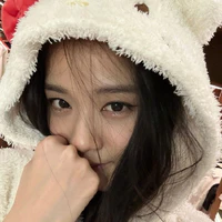 Kim Jisoo (Chị)