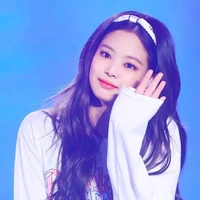 Kim Jennie (Em)