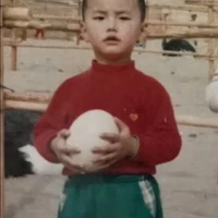 Hà Dữ •lúc nhỏ•