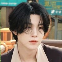 Min Yoon-gi(Suga)