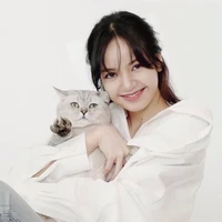 Lalisa Manobal(cô)