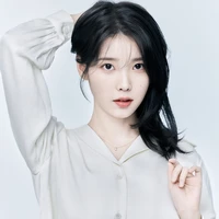 Lee Ji-eun(IU)