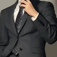 Hendry Manobal(ba cô)