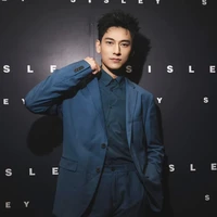 Phạm Lưu Tuấn Tài ( Isaac )