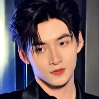 Hùng Huỳnh [anh cả n9]