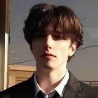 Jocelyn Derek Ethelbert-Lý Ý Thiên-86 