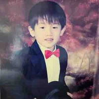 Hyuk lúc nhỏ