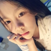tác giả xinh nhất tg