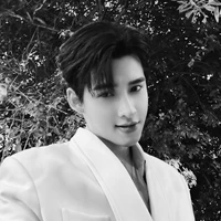 Huỳnh Hoàng Hùng_Hùng Huỳnh