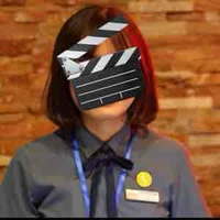 Nhân viên rạp phim