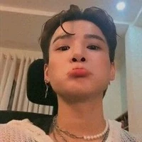 Thái ngắn