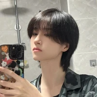 Tưởng Vân_JY