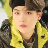 Min yoongi(anh trai của jungkook)