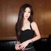 Van Minh Thu/nữ8/