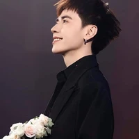 Lê Quang Hùng- Quang Hùng MaterD