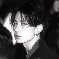 Lee Heeseung