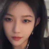 Từ Sở Văn - XCW