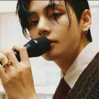 Kim Taehuyng/ V