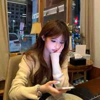 Ân Kì Phương Vy_Bạn Nu9
