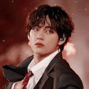 V ( Kim Taehyung )