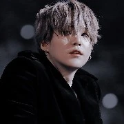 Suga ( Min Yoongi )