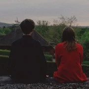 Ba mẹ cô