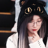 Trịnh Đan Ny - nàng